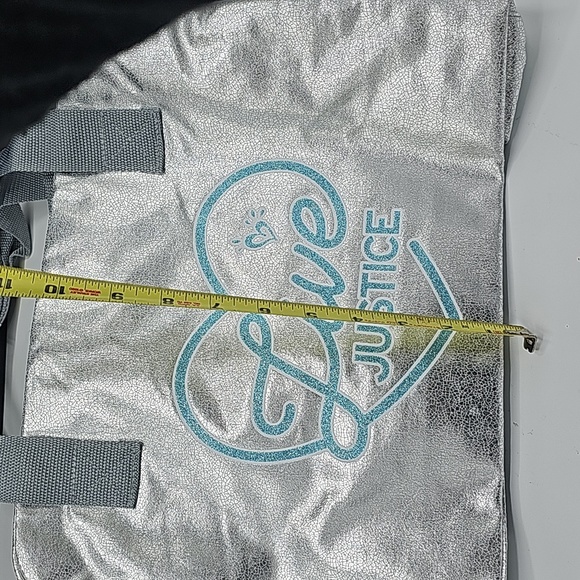 Justice Bag - Picture 6 of 7